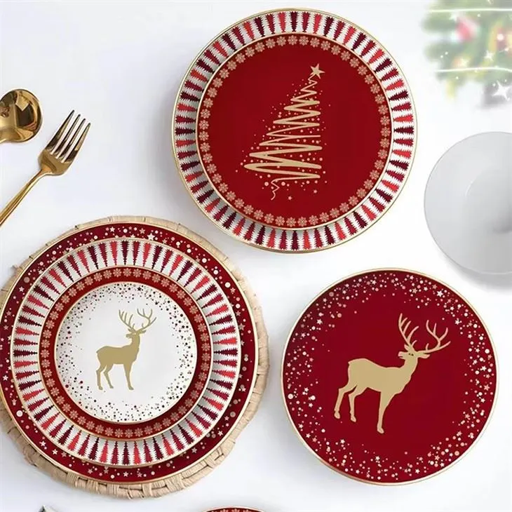 Set de tacâmuri din ceramică clasic de Crăciun