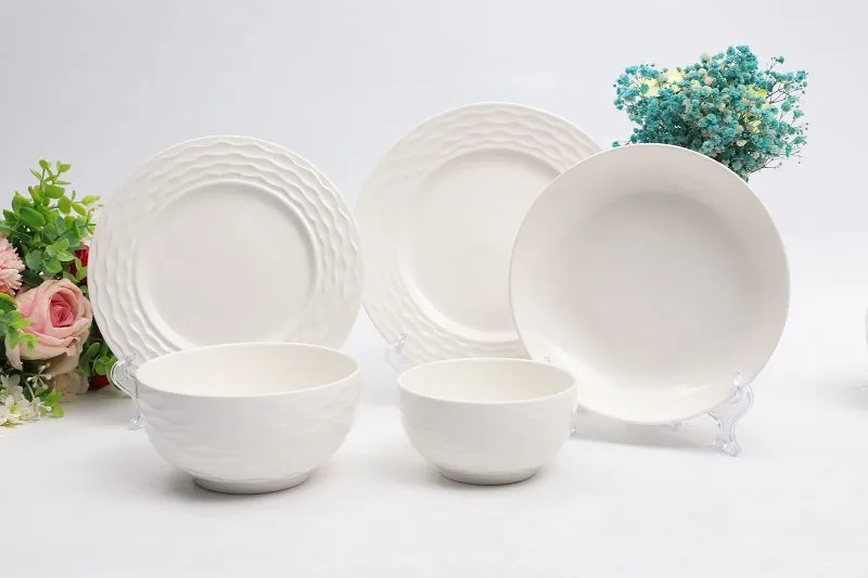 Seturi de vesela restaurant din ceramica
