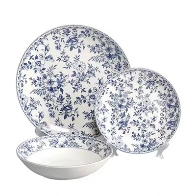 Set de farfurii din ceramică cu design albastru
