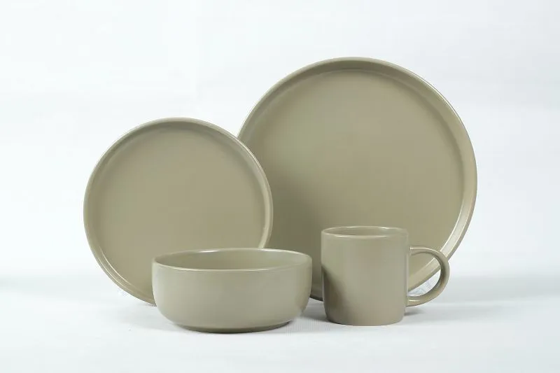 Set de veselă de culoare solidă